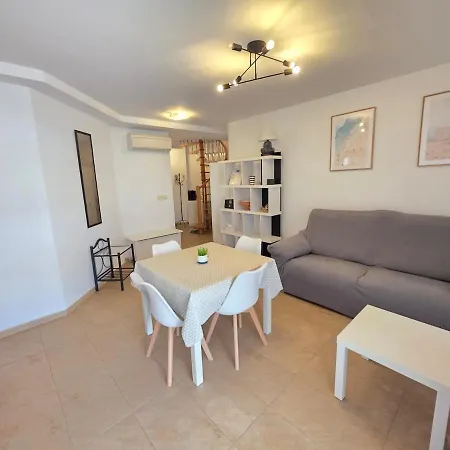 At Atico Duplex Centro Llandels Apartamento